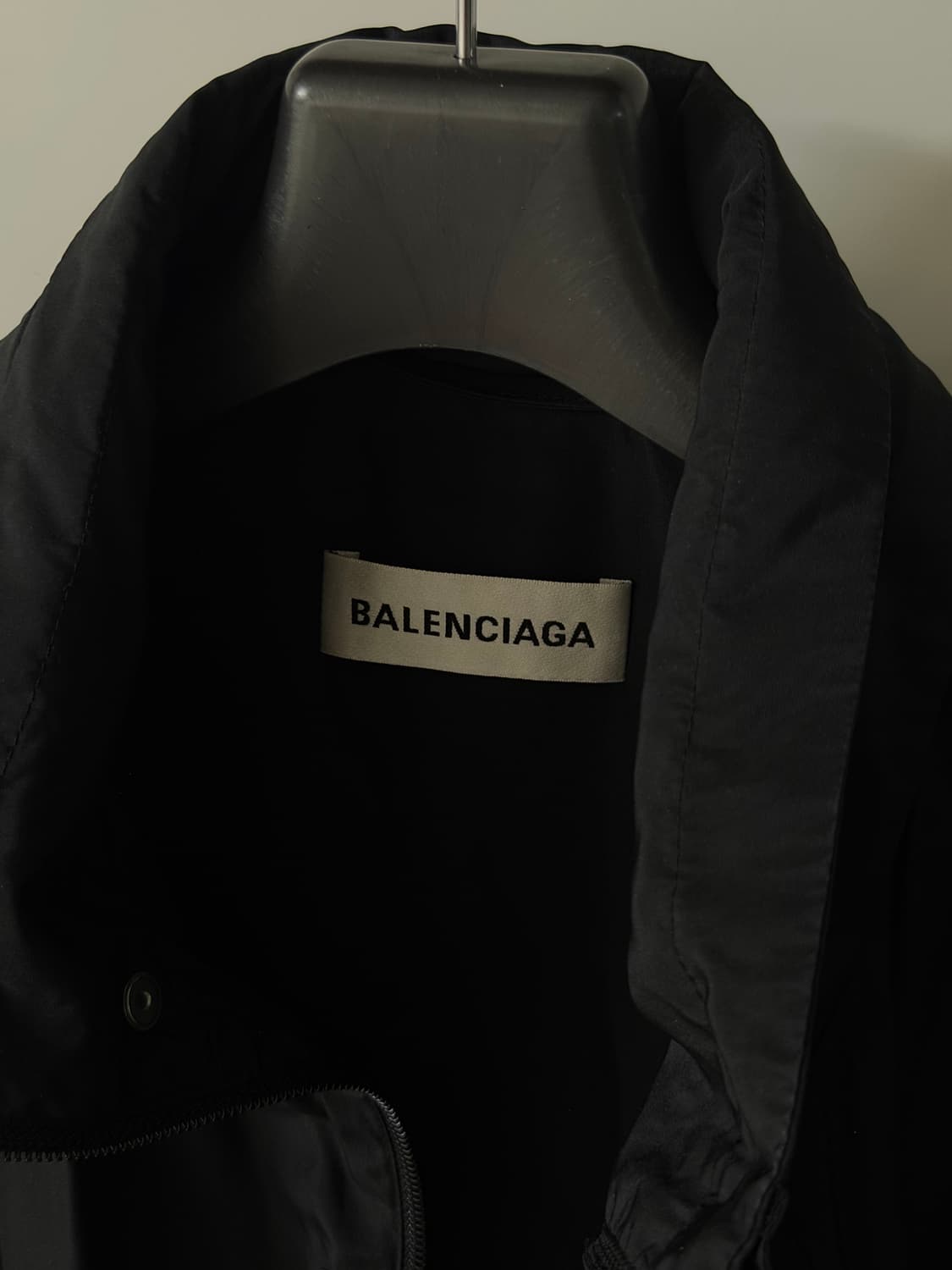 발렌시아가 백로고 바람막이 윈드브레이커 상품이미지3