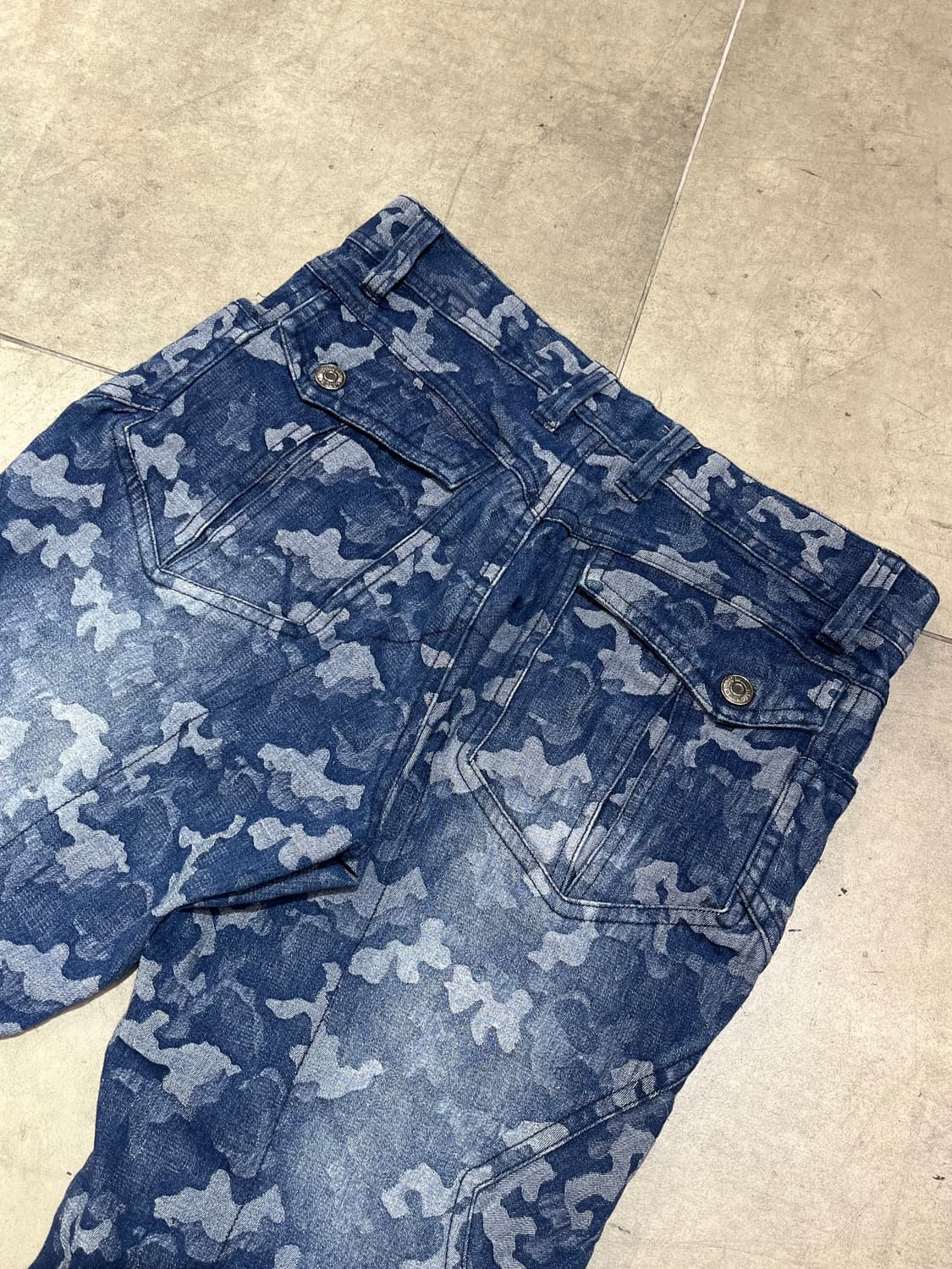 In the attic homme 데님 카고 팬츠 상품이미지10