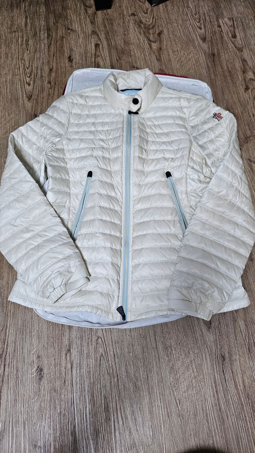 몽클레어 여성 경량 구스다운 패딩 점퍼 3호 상품이미지1