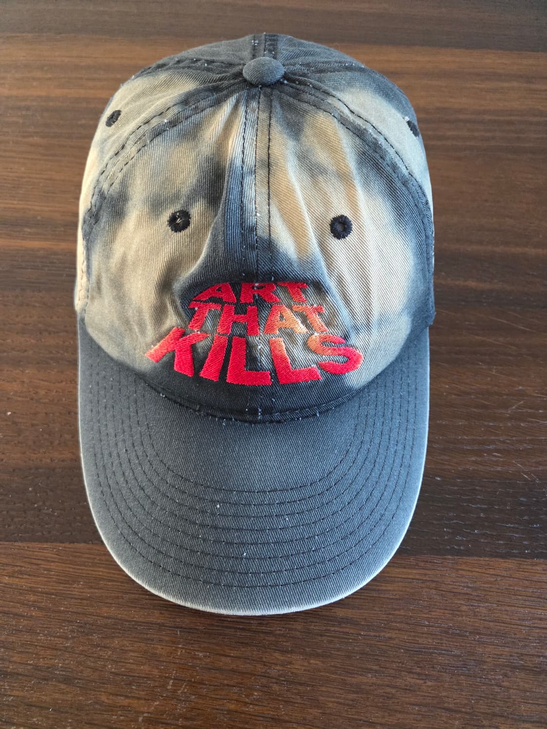 키드밀리 착용 갤러리디파트먼트 갤뎁 선페이드 아트댓킬 볼캡 상품이미지2