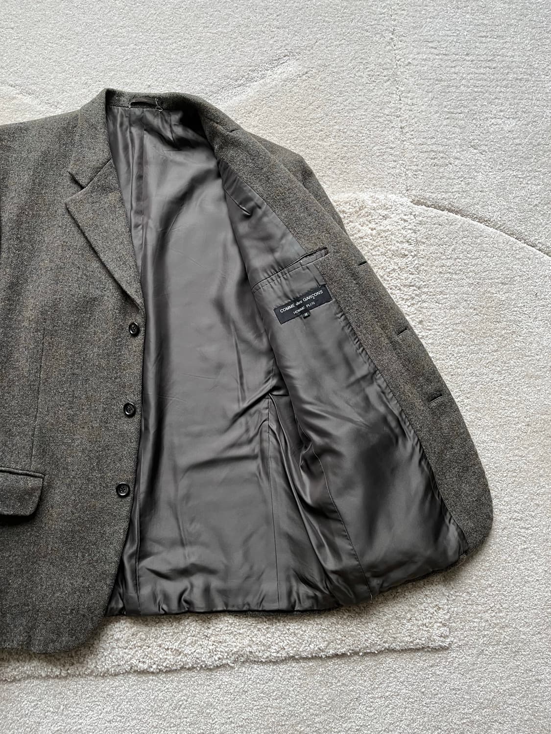 꼼데가르송 옴므 플러스 울 테일러드 자켓 (105-108) 상품이미지6