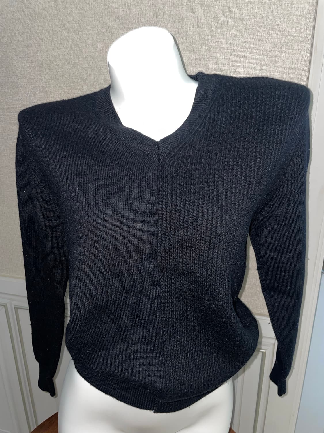 Y’s 요지 반반 패턴 브이넥 니트 상품이미지1