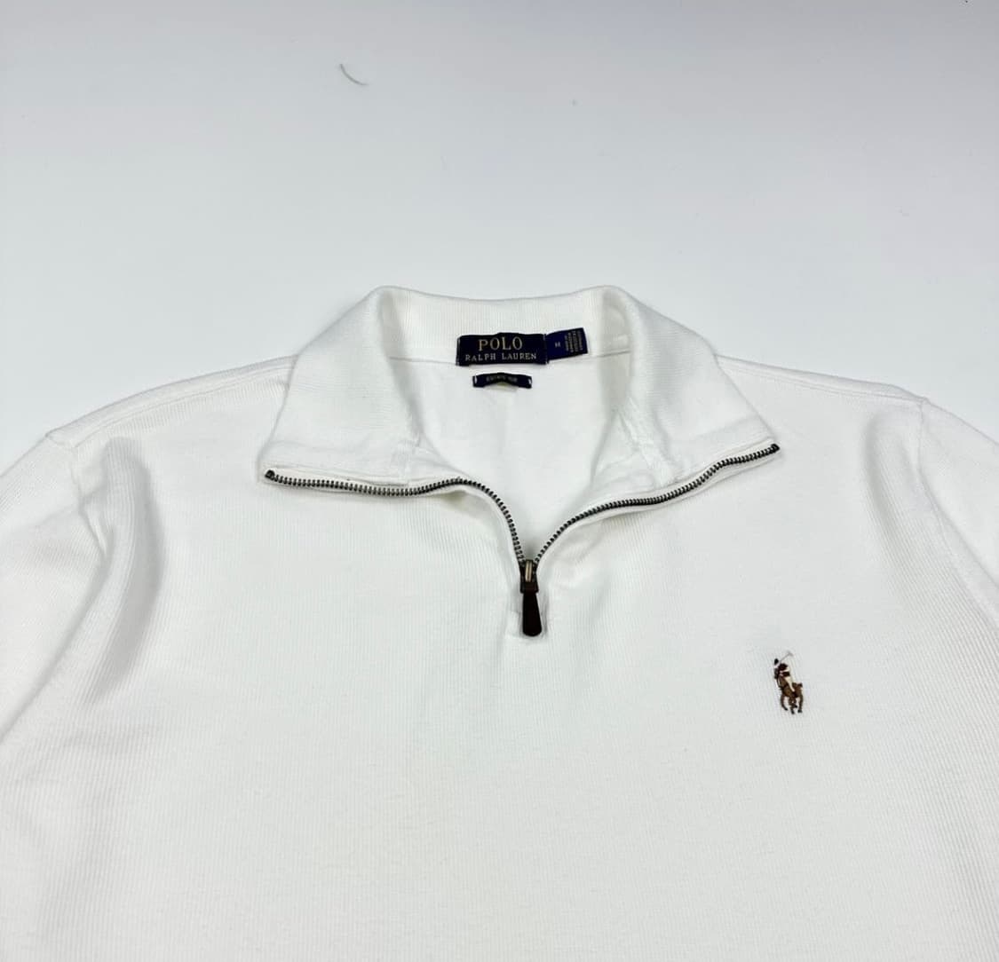 폴로 반집업 니트입니다! 상품이미지2