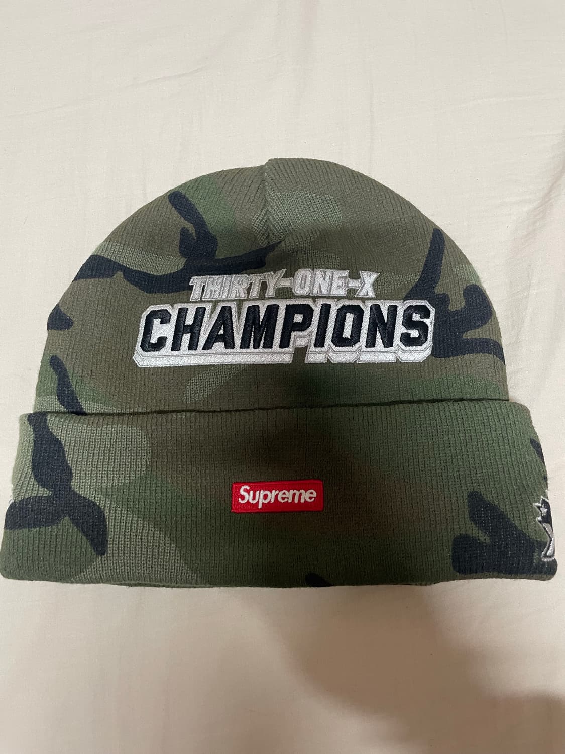 슈프림 뉴에라 풋볼 비니 우드랜드 카모 - 25FW 상품이미지2