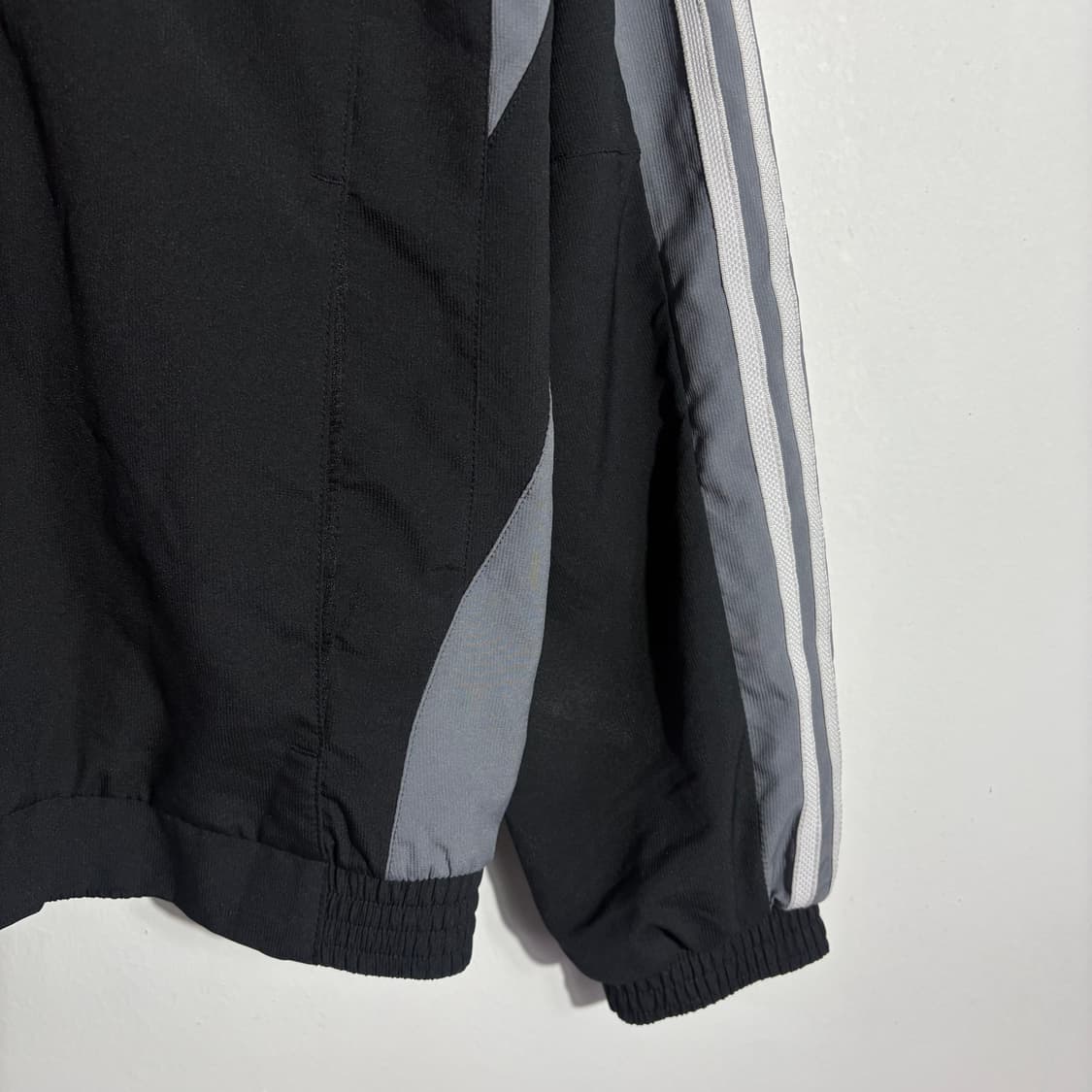 아디다스 삼선 트랙 자켓 블랙 (무료배송) 상품이미지2