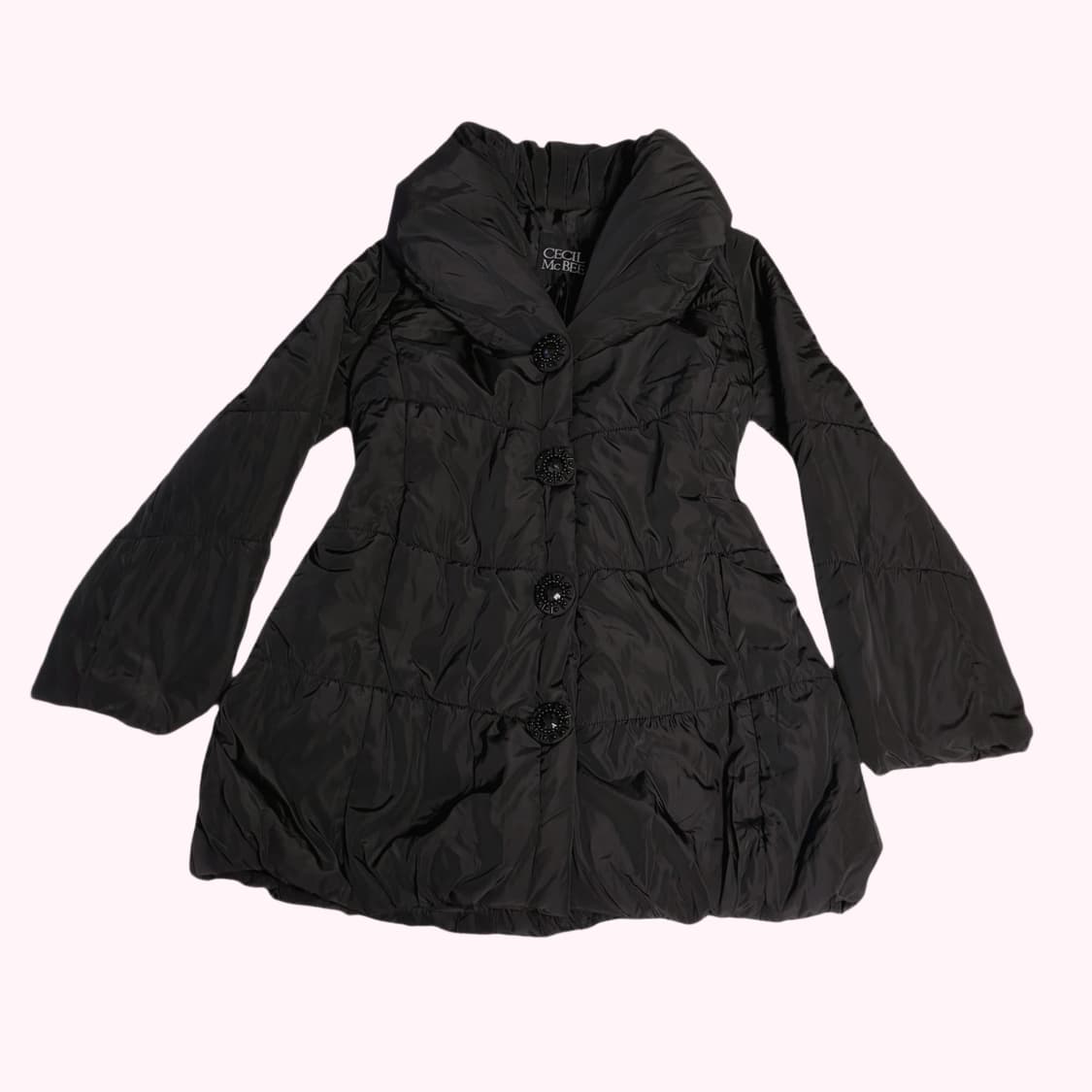 (이체시에눌) 세실맥비 Cecil McBee 블랙 큐빅 디테일 단추 코트 상품이미지1
