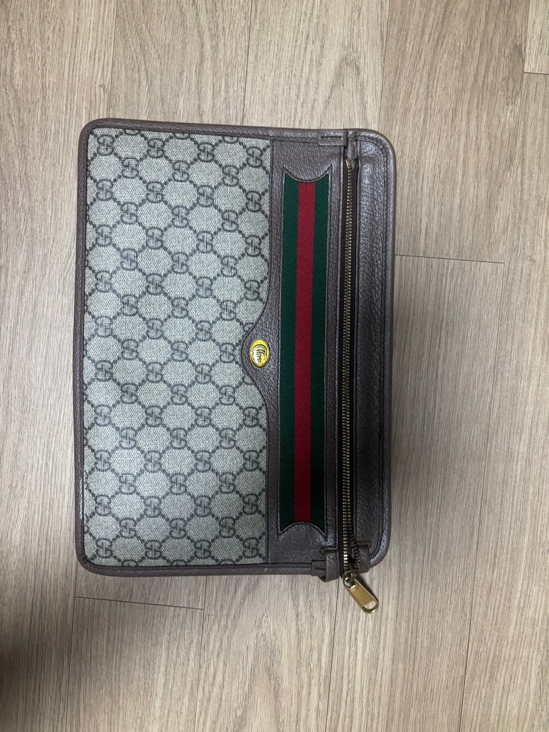 구찌 오피디아 GG 클러치 상품이미지1