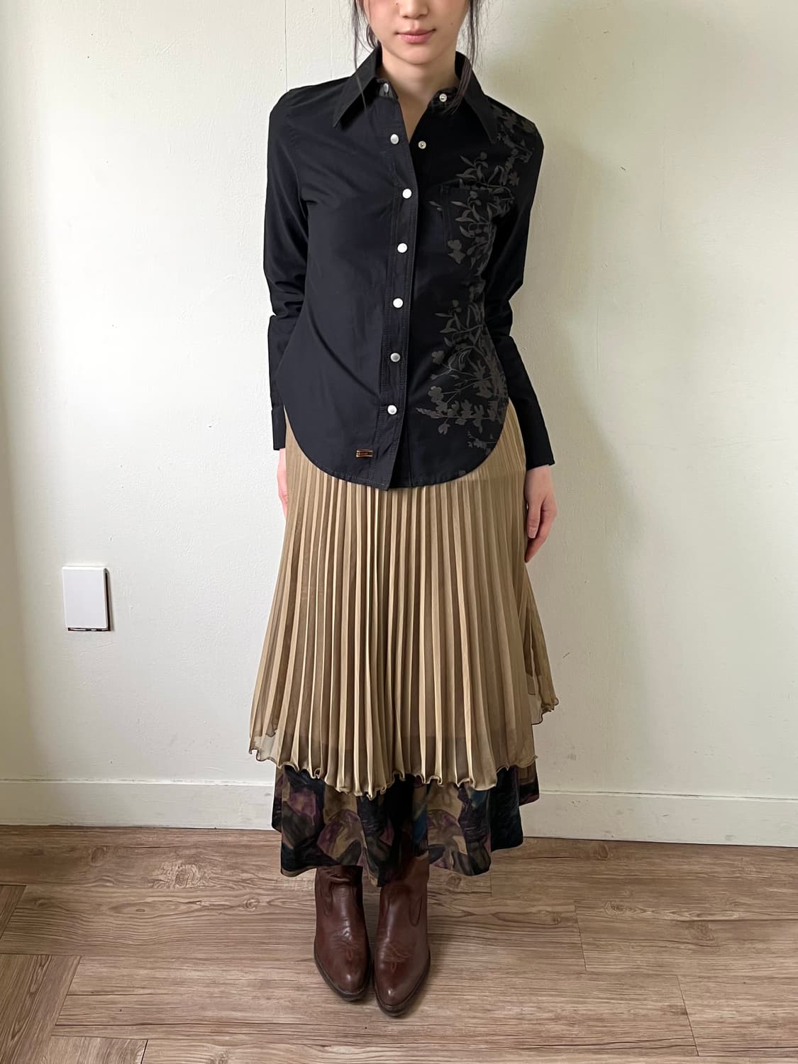 Miss chloe 아트 플라워 블랙 셔츠 자켓 상품이미지8