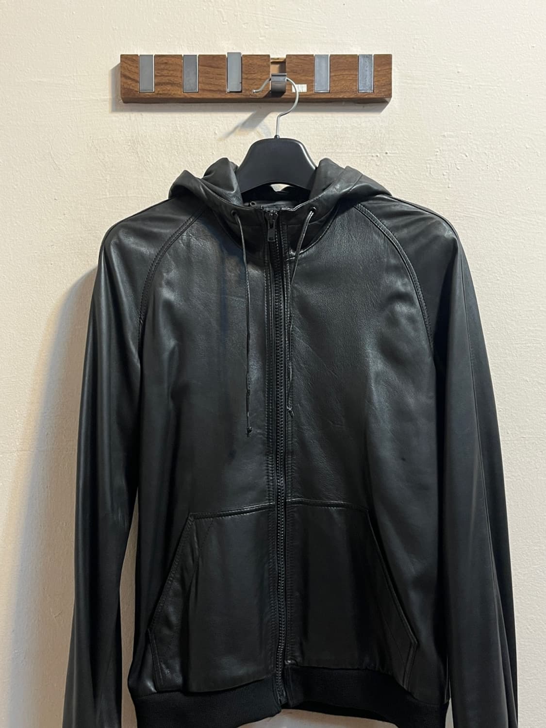 마크 제이콥스 레더 집업 후디 자켓 상품이미지2