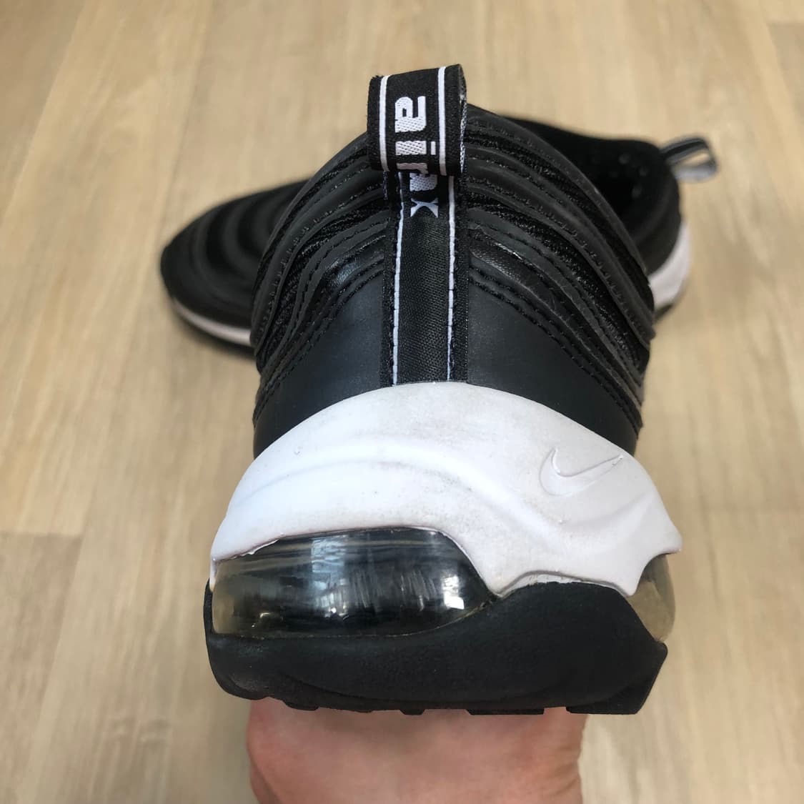 (290) 나이키 NIKE 에어맥스 97 골프 블랙 스니커즈 상품이미지2
