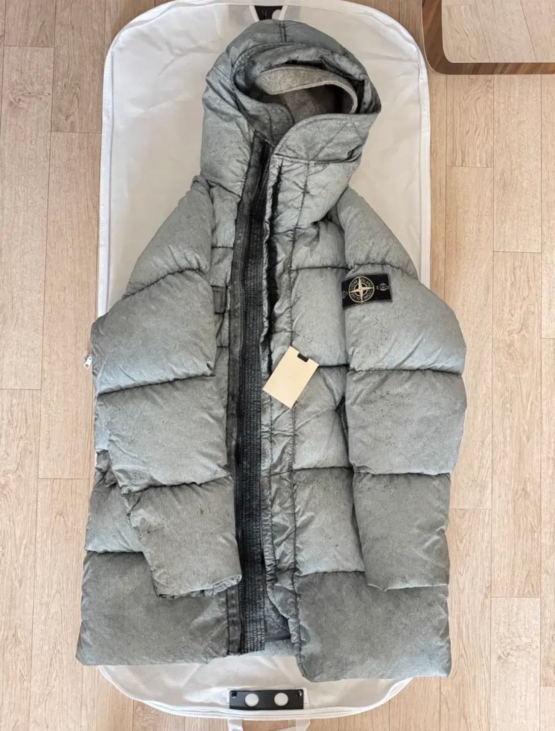 스톤아일랜드 텔라프로스트 패딩 상품이미지1