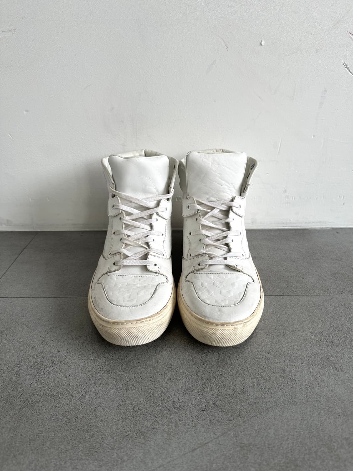 발렌시아가 모노크롬 화이트 레더 하이탑 상품이미지3