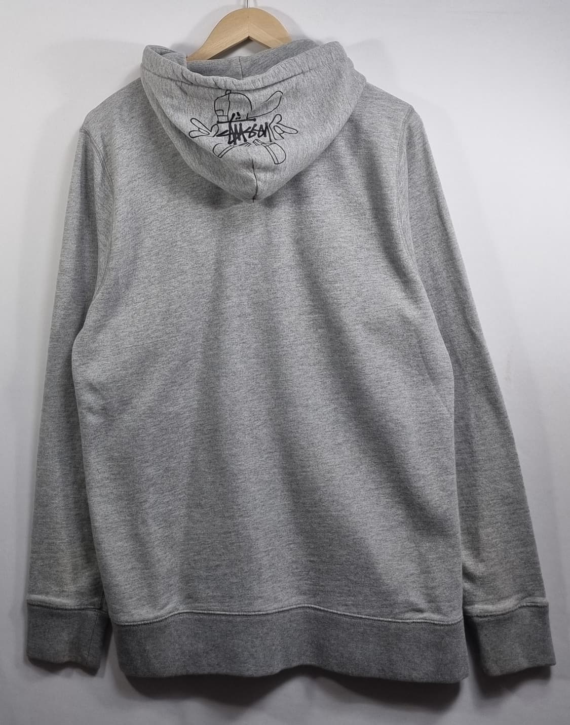 M ) 스투시 X Reas 그레이 후드집업 (국내유일매물) 상품이미지2