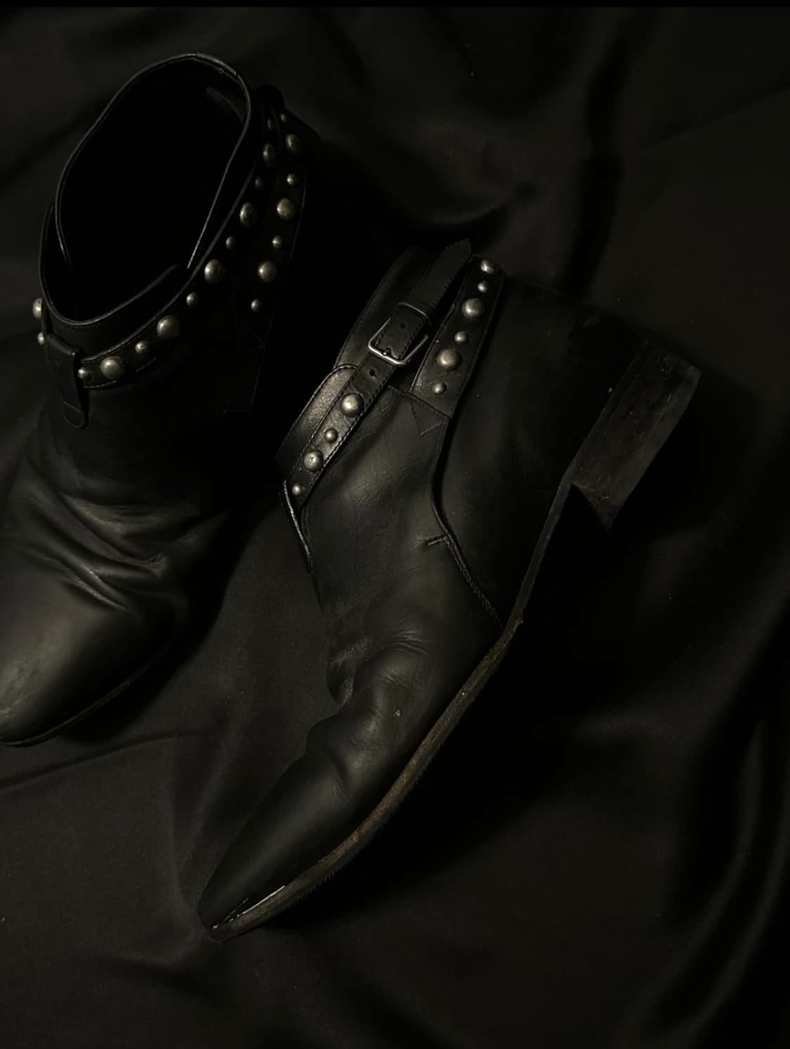 생로랑 에디슬리먼 스터드 부츠 상품이미지2