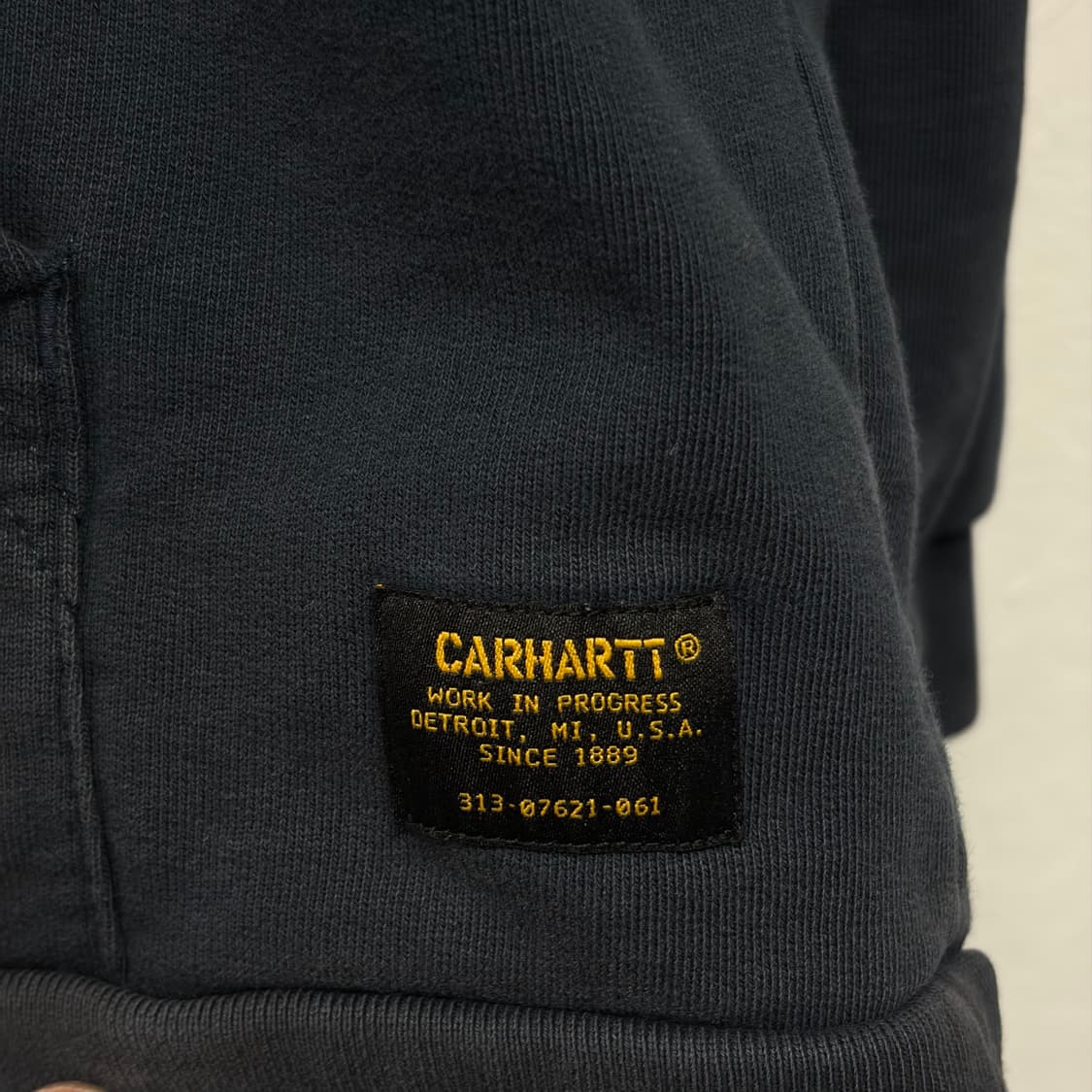 칼하트 NAVY ca 후디 상품이미지4