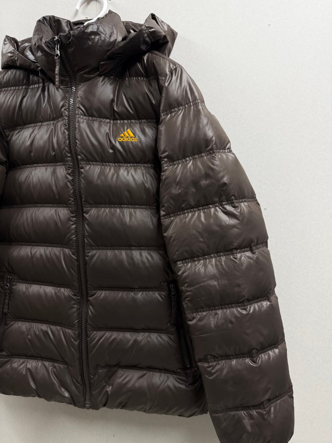 여성 85 / 아디다스 경량패딩 초코브라운 상품이미지5