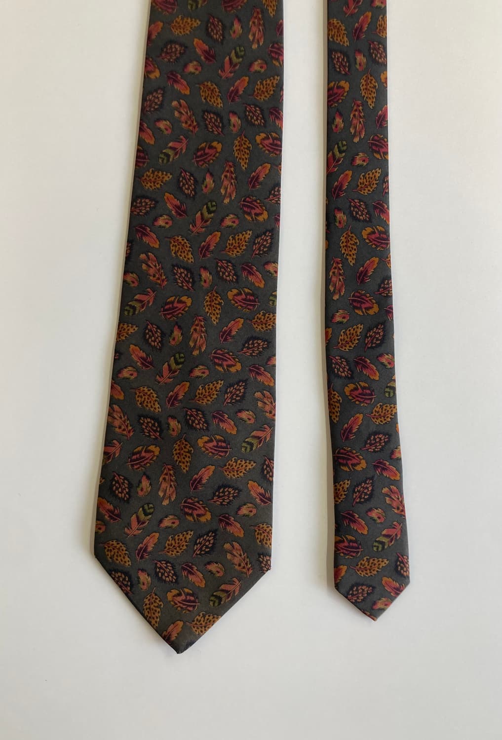 입생로랑 넥타이 상품이미지1