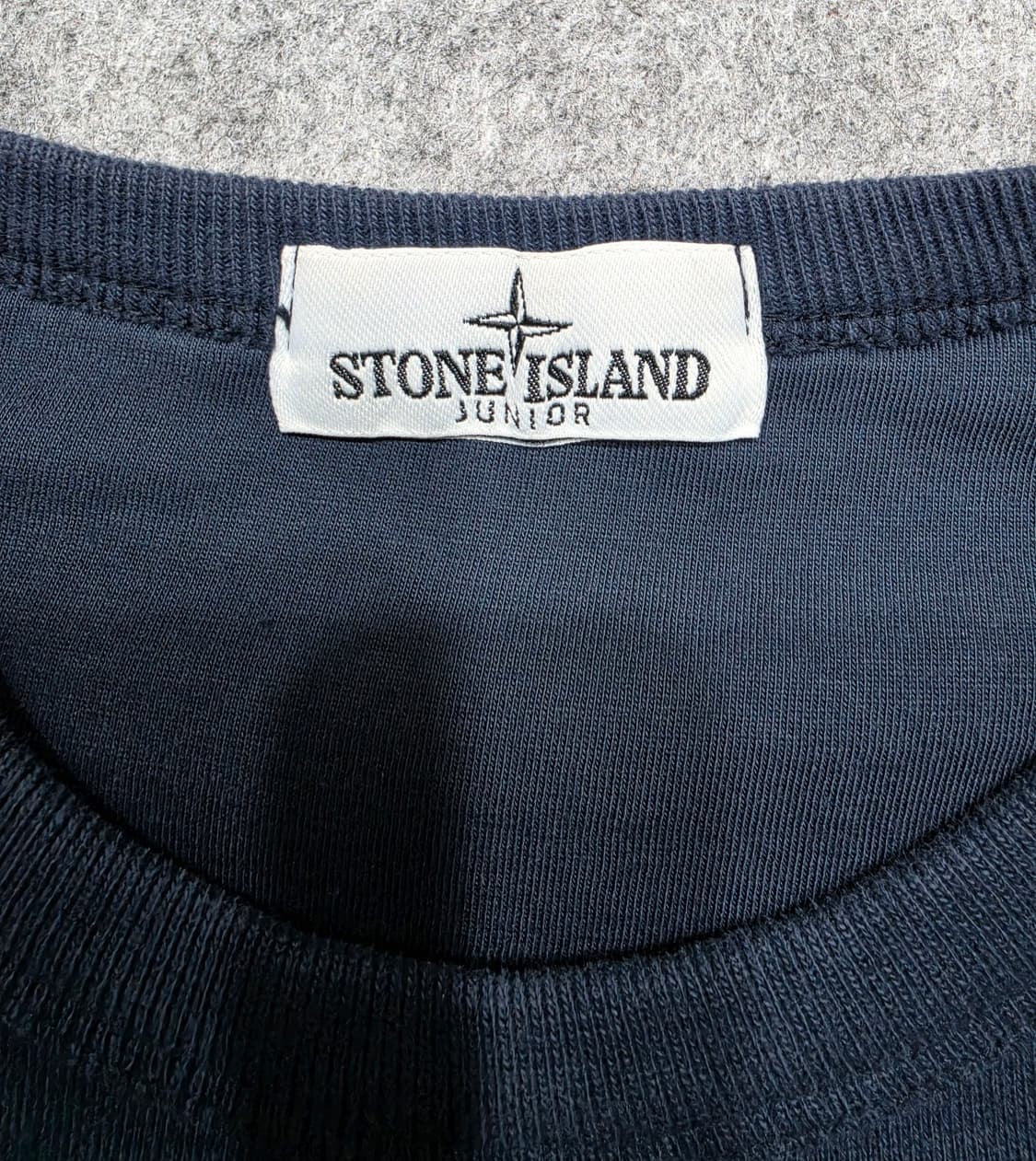 스톤아일랜드 와펜 크루넥 맨투맨 주니어 12/155 상품이미지6