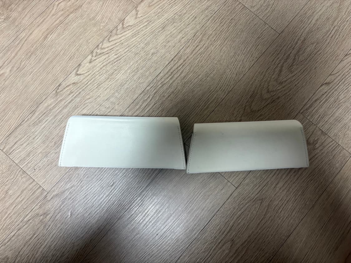 젠틀몬스터 케이스 상품이미지2