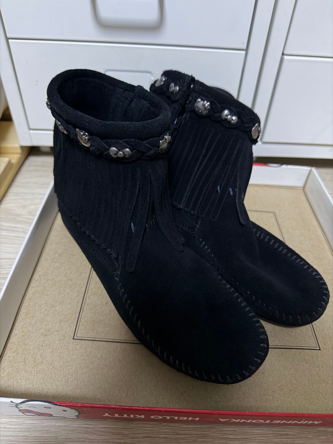 미네통카 헬로키티 240 상품이미지1