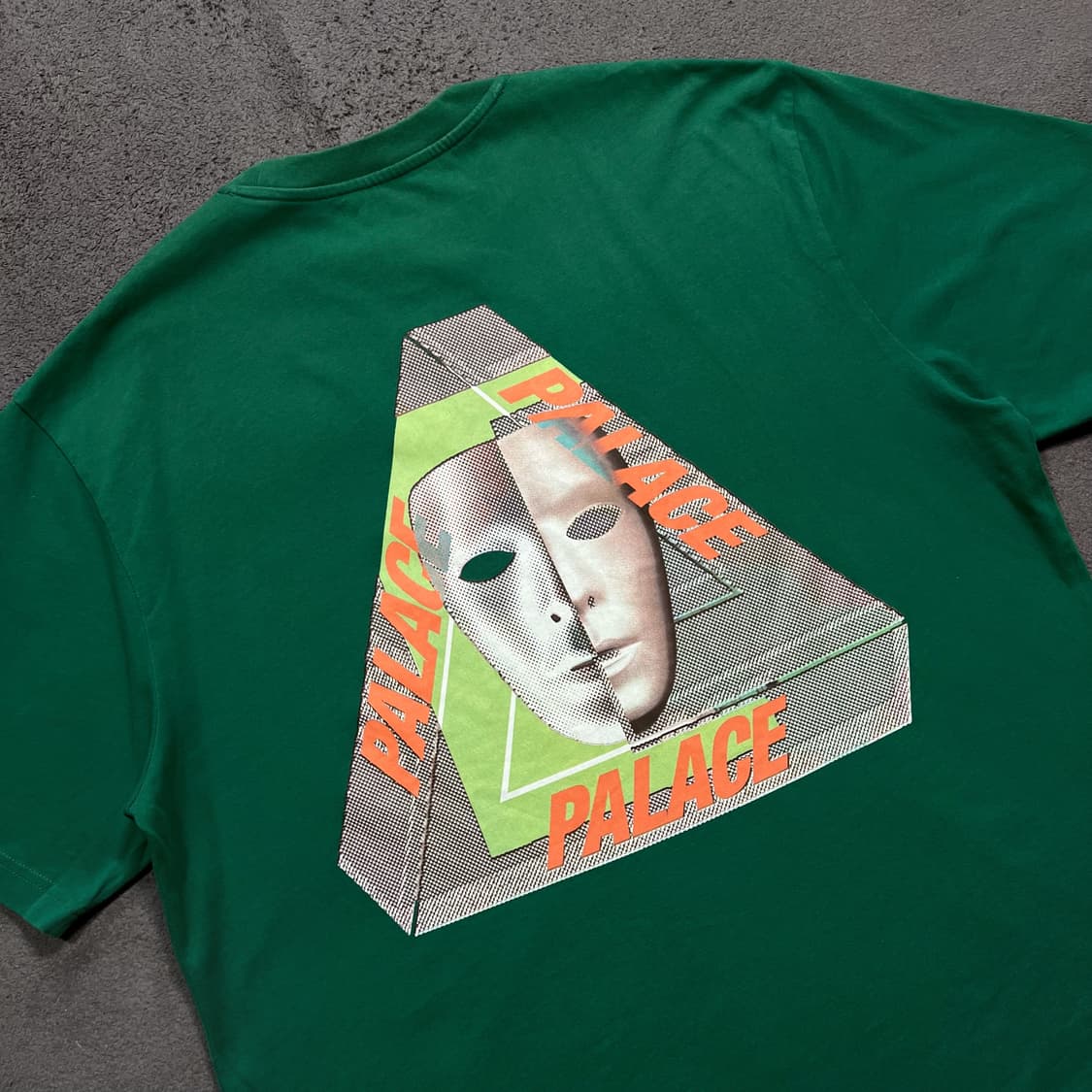 팔라스 19ss 트라이뷰리 그린 반팔티 상품이미지1