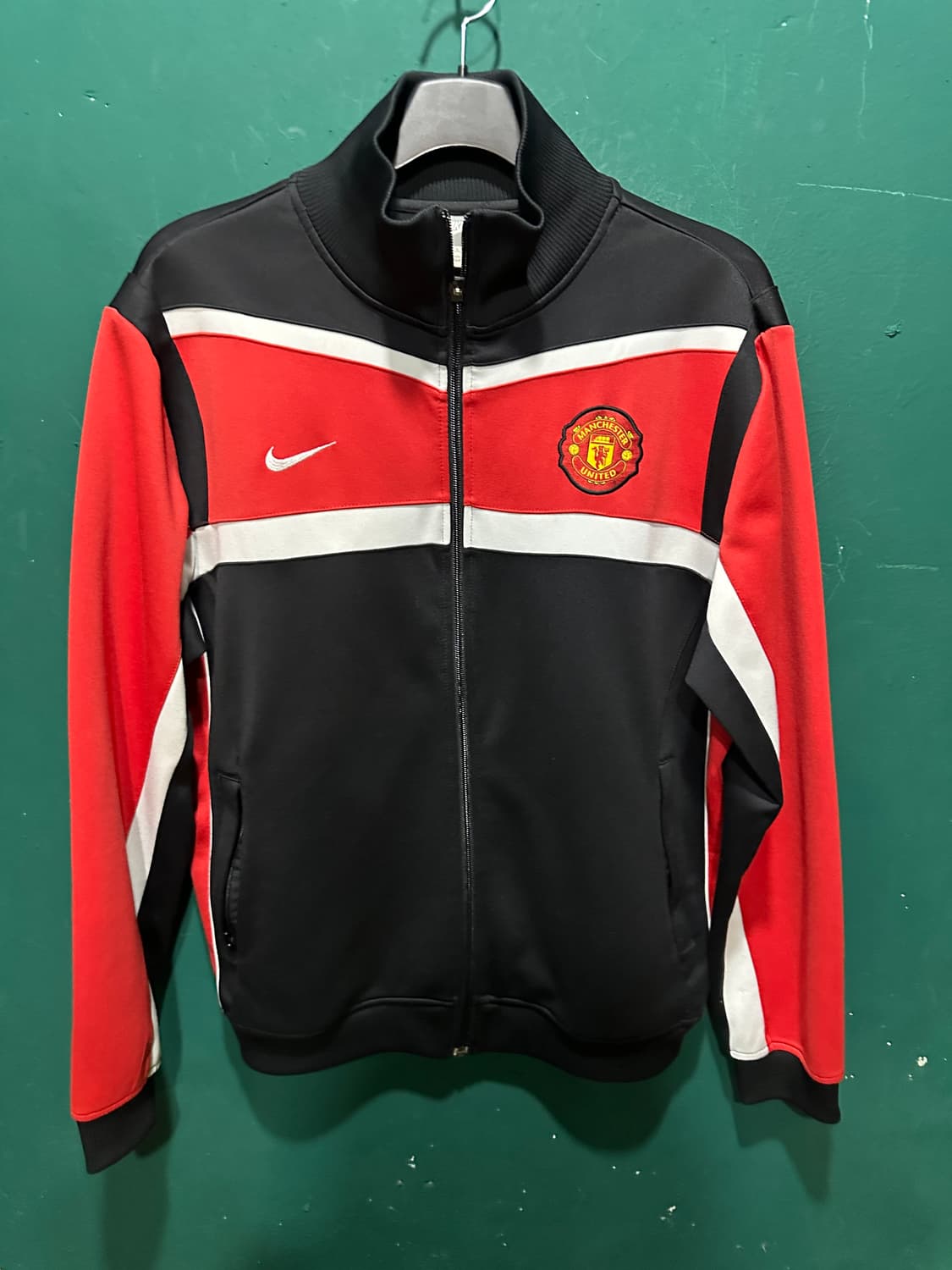 나이키 맨유 트랙탑져지 L 상품이미지1