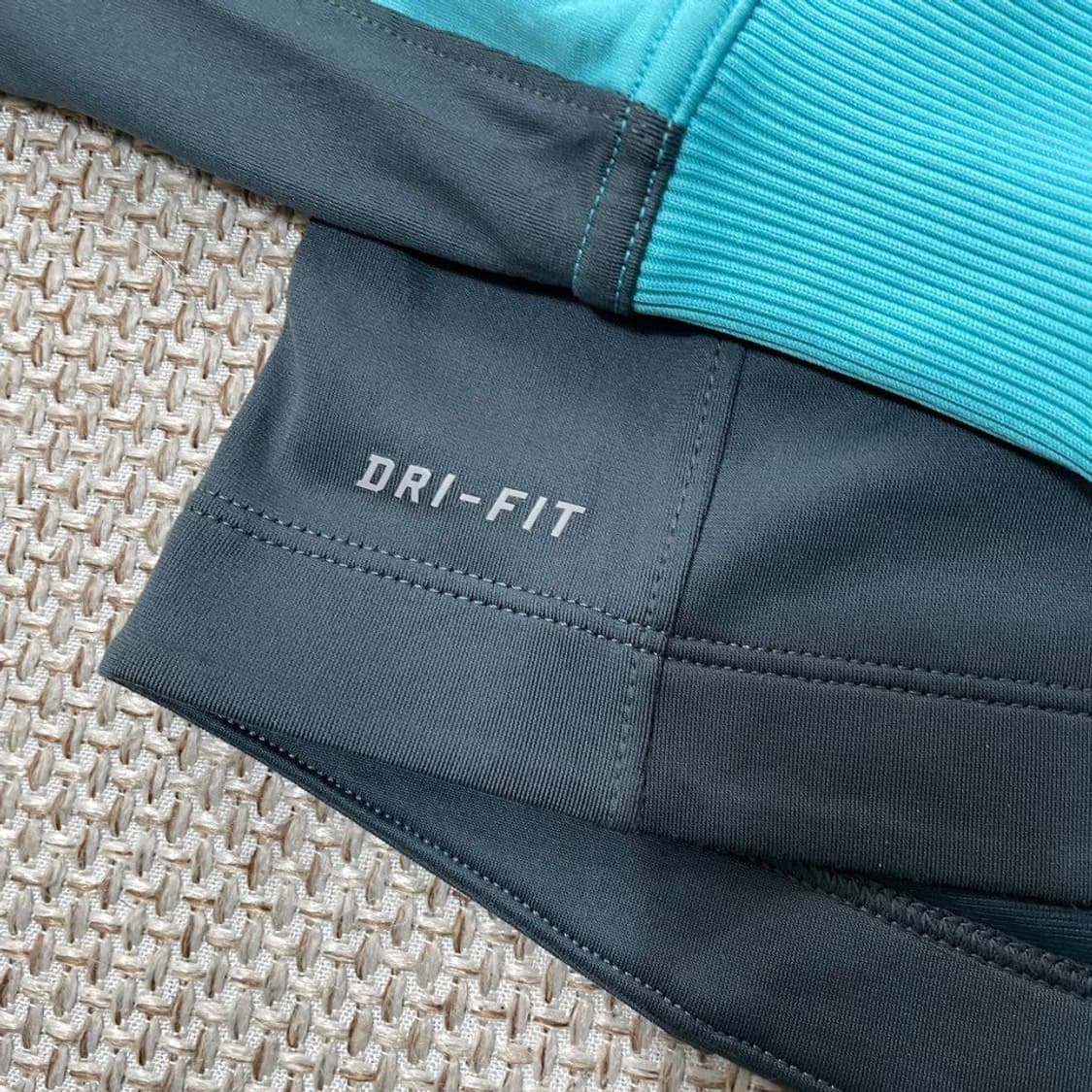 나이키 기모 여성 기능성 후디 5585 상품이미지4