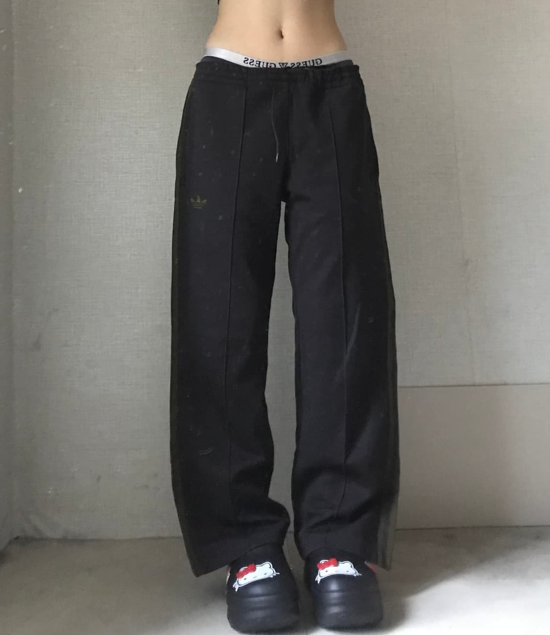 아디다스 00s 카키브라운 트레이닝 팬츠 상품이미지2