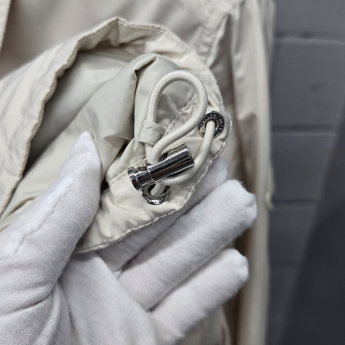 몽클레어 EPTE 삼선 바람막이 2 상품이미지6