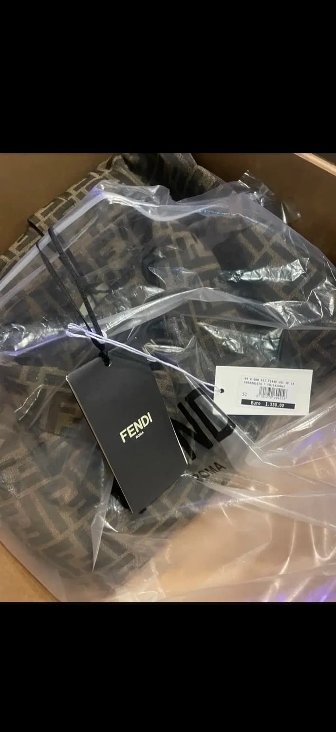 펜디  올오버 FF 자카드 로고 자켓52  상품이미지6