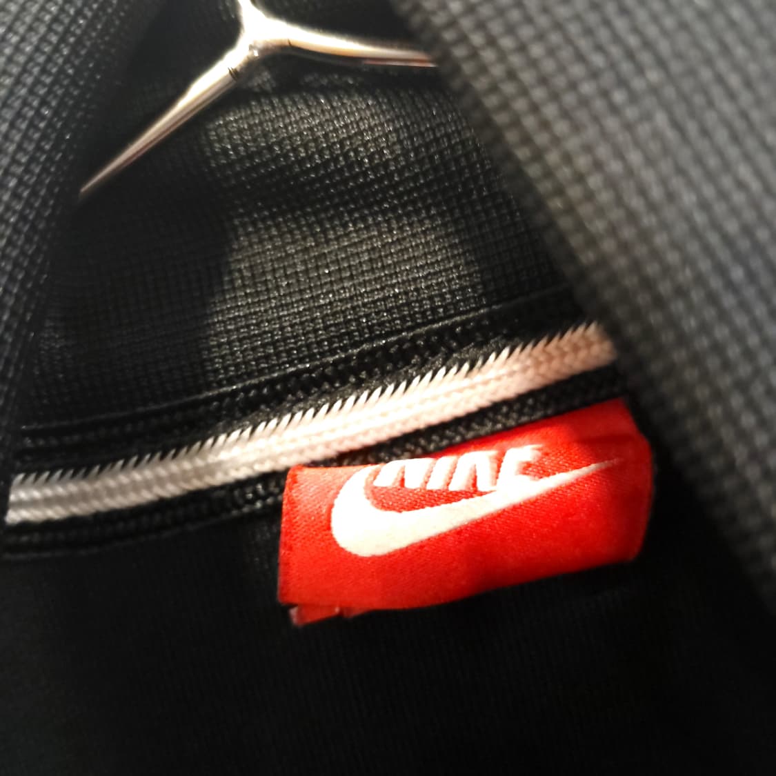 나이키 데일리 스포티 블랙 집업 자켓 상품이미지3