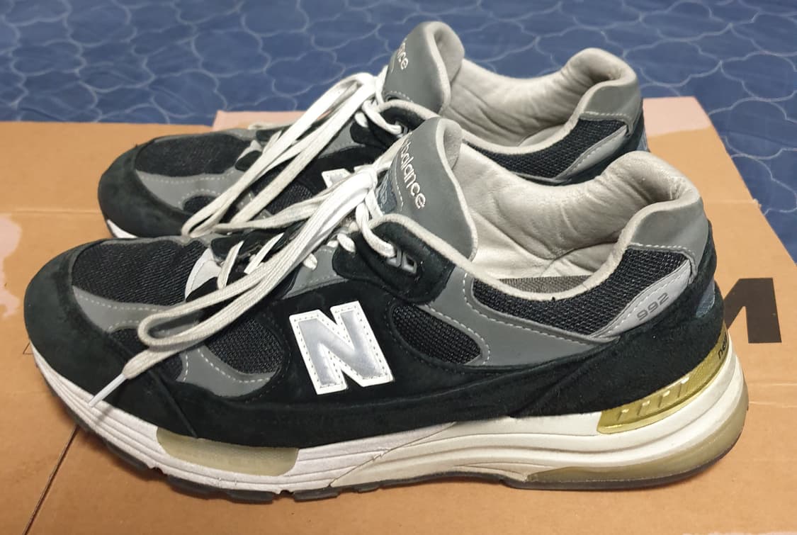 뉴발란스 992 메이드 인 USA 블랙 그레이 (290) M992EB 상품이미지2
