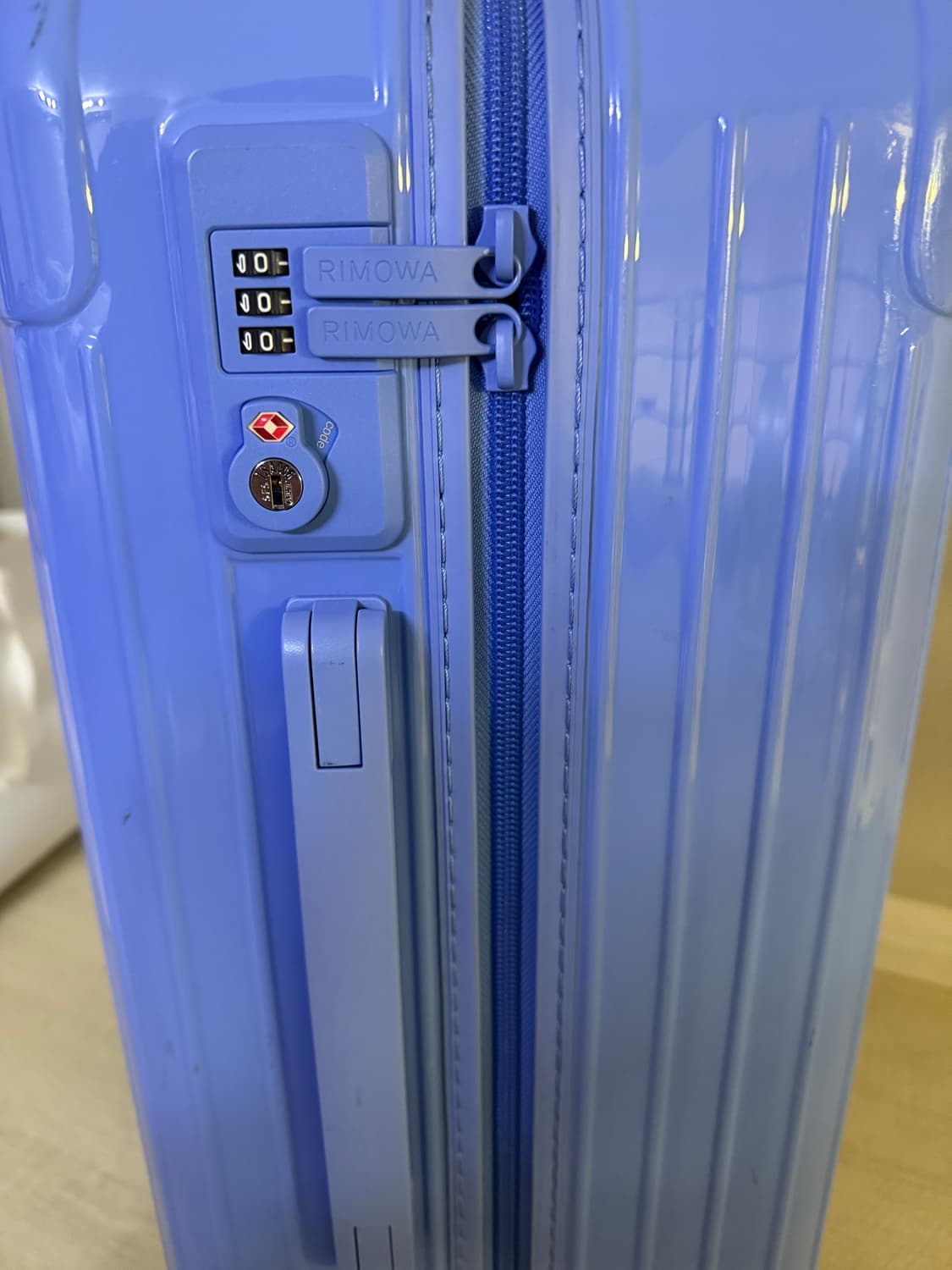 Rimowa 리모와 에센셜 캐빈 상품이미지3