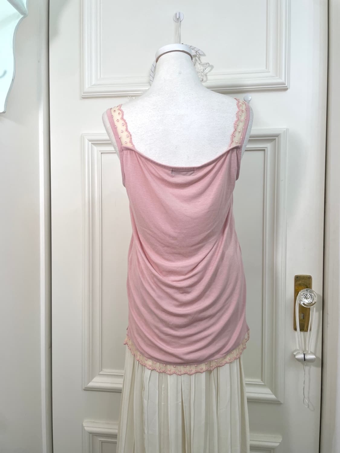 pink lace point shirring sleeveless top 상품이미지3