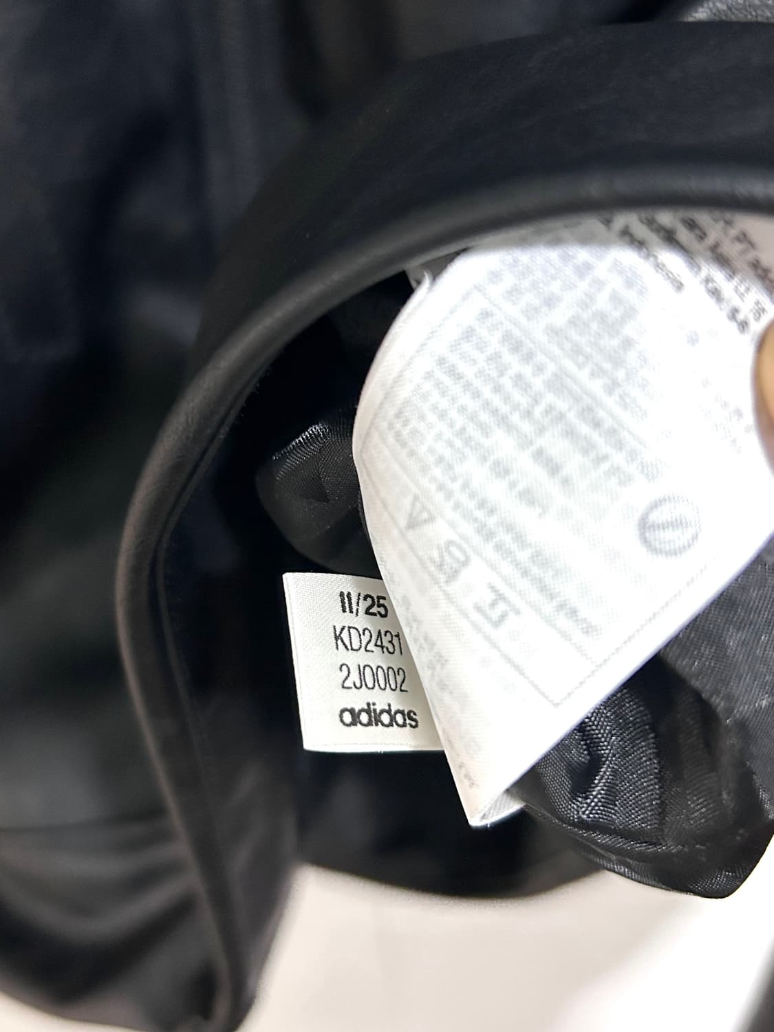 아디다스 블랙 오버 가죽자켓 상품이미지9