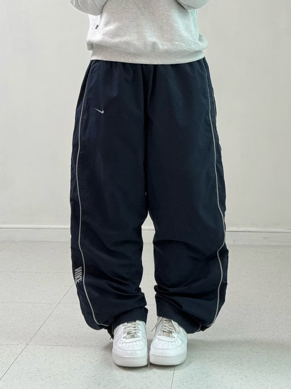 나이키 네이비 로고 팬츠 상품이미지1