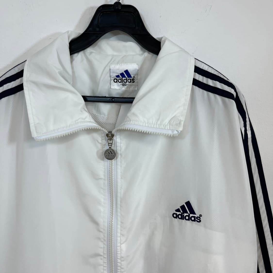 Adidas 00’s white windbreaker 상품이미지5