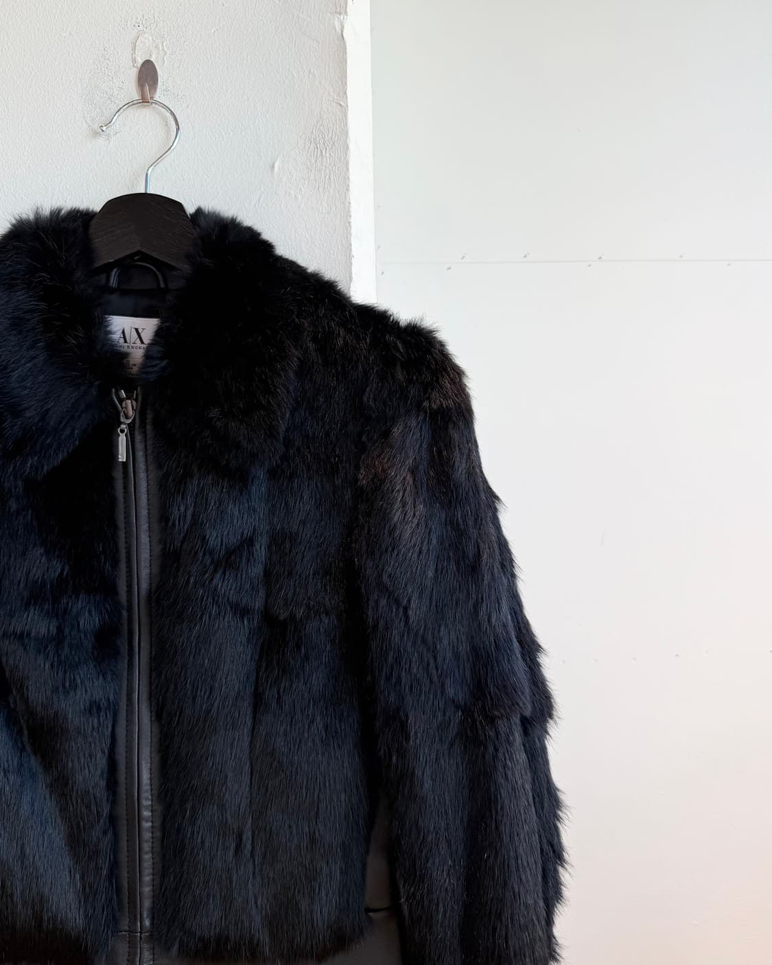 아르마니 익스체인지 블랙 레더 앤 래빗 퍼 자켓 상품이미지5