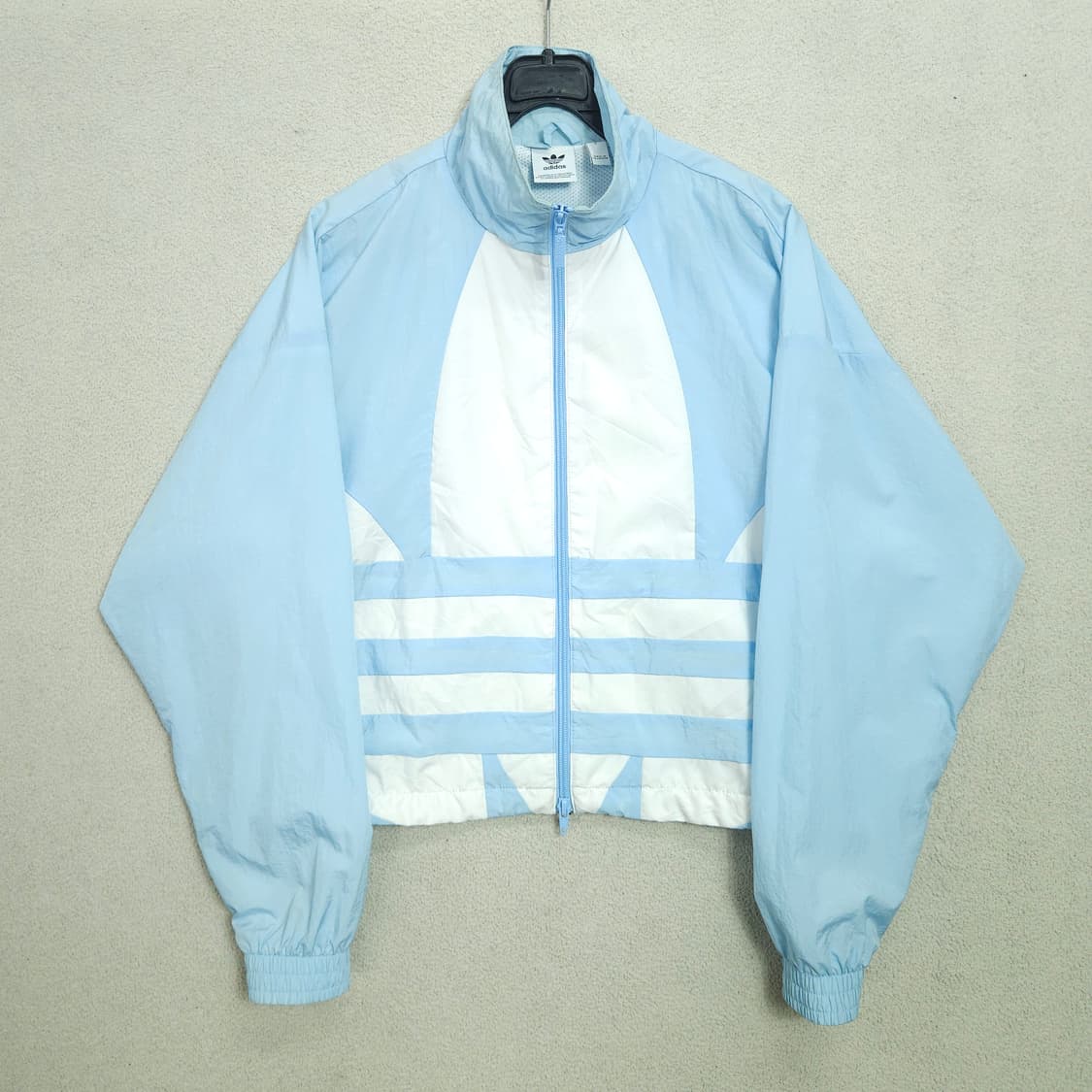 아디다스 빅트레포일 바람막이 S 상품이미지2