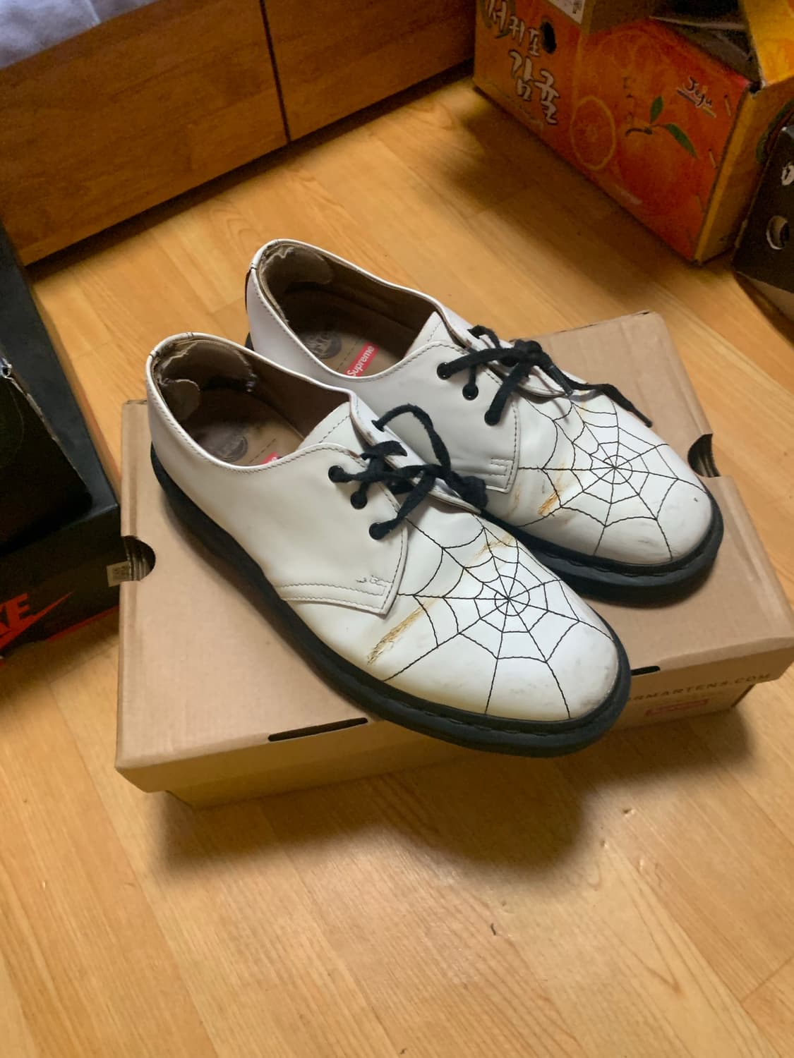 슈프림 닥터마틴 스파이더웹 상품이미지4