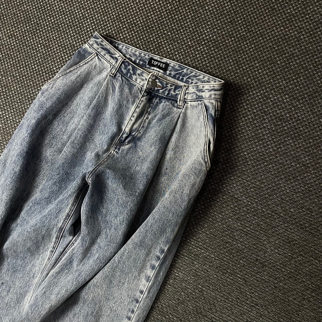 (31) 토피 연청 핀턱 와이드 데님 팬츠 L 상품이미지3