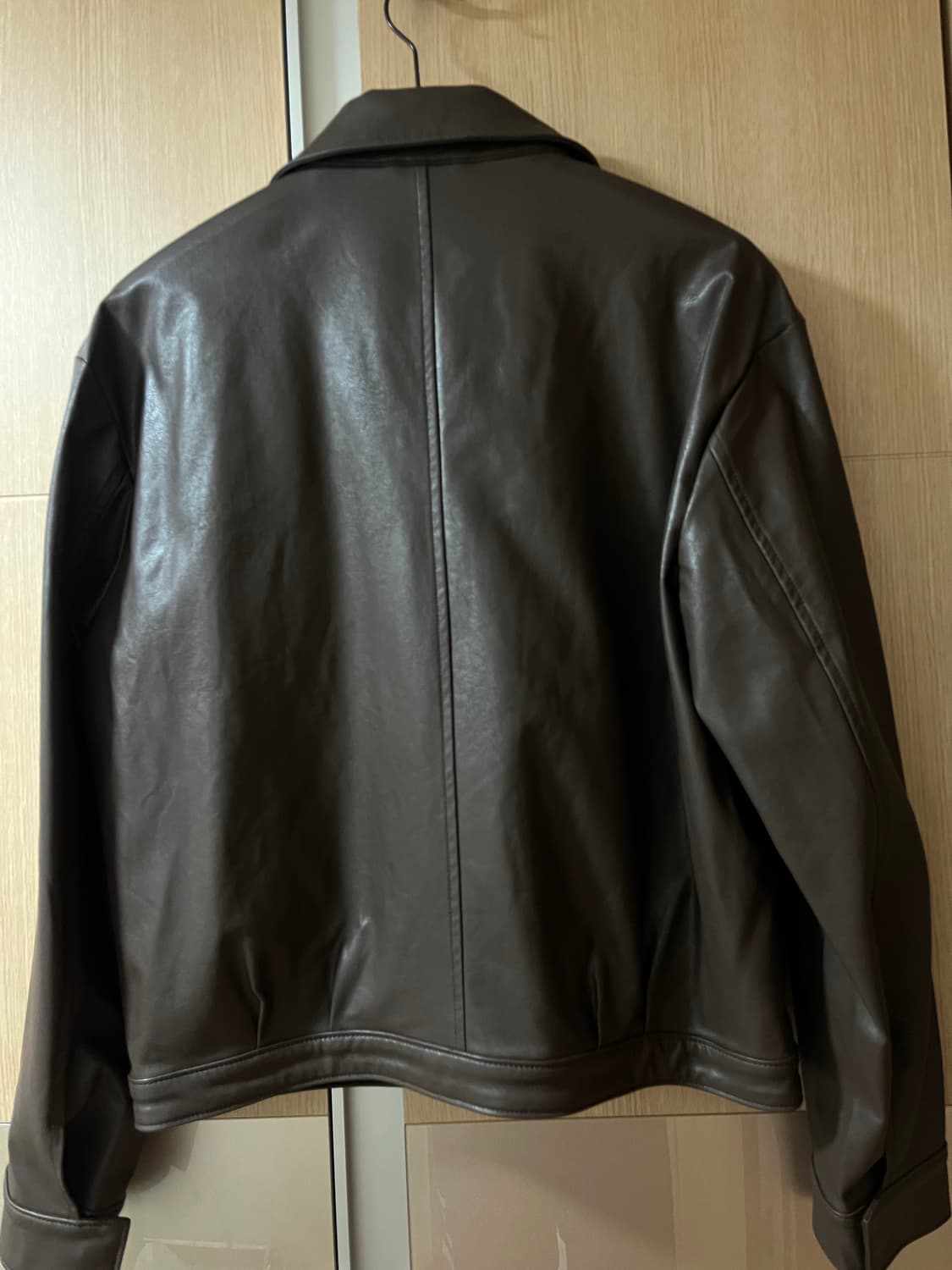 비슬로우 비건 레더 자켓 다크브라운 S 새상품 팝니다 상품이미지8