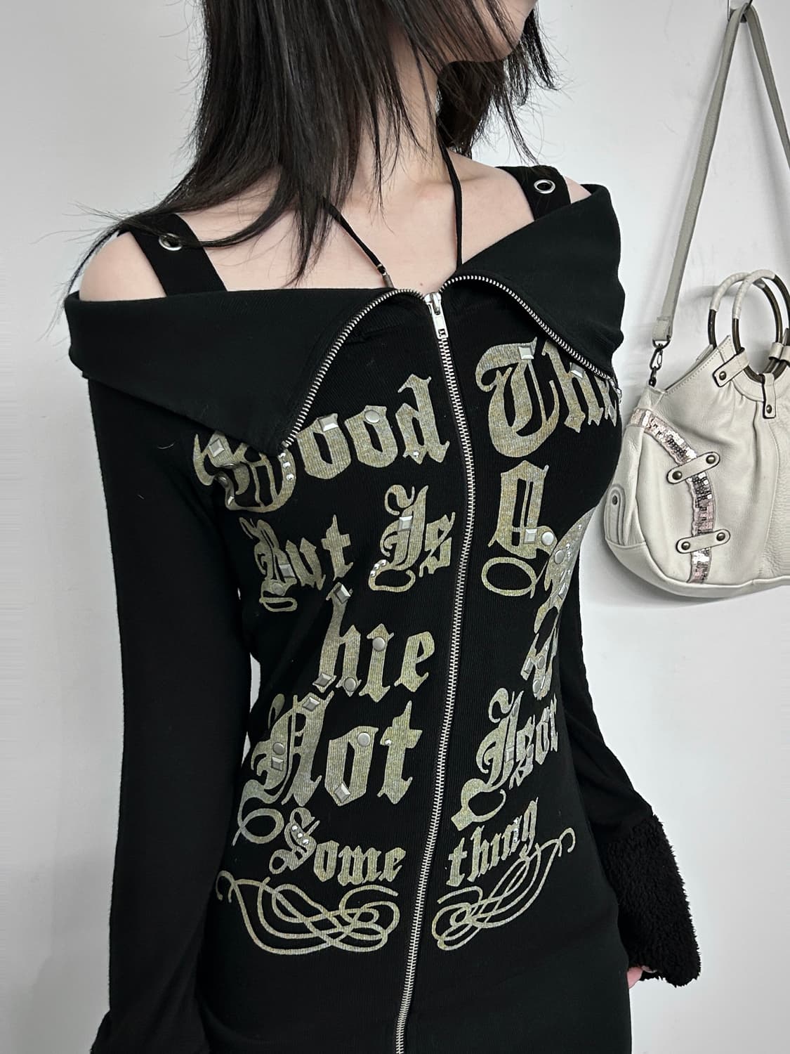 스트랩 하이넥 펑크 레터링 집업 상품이미지3