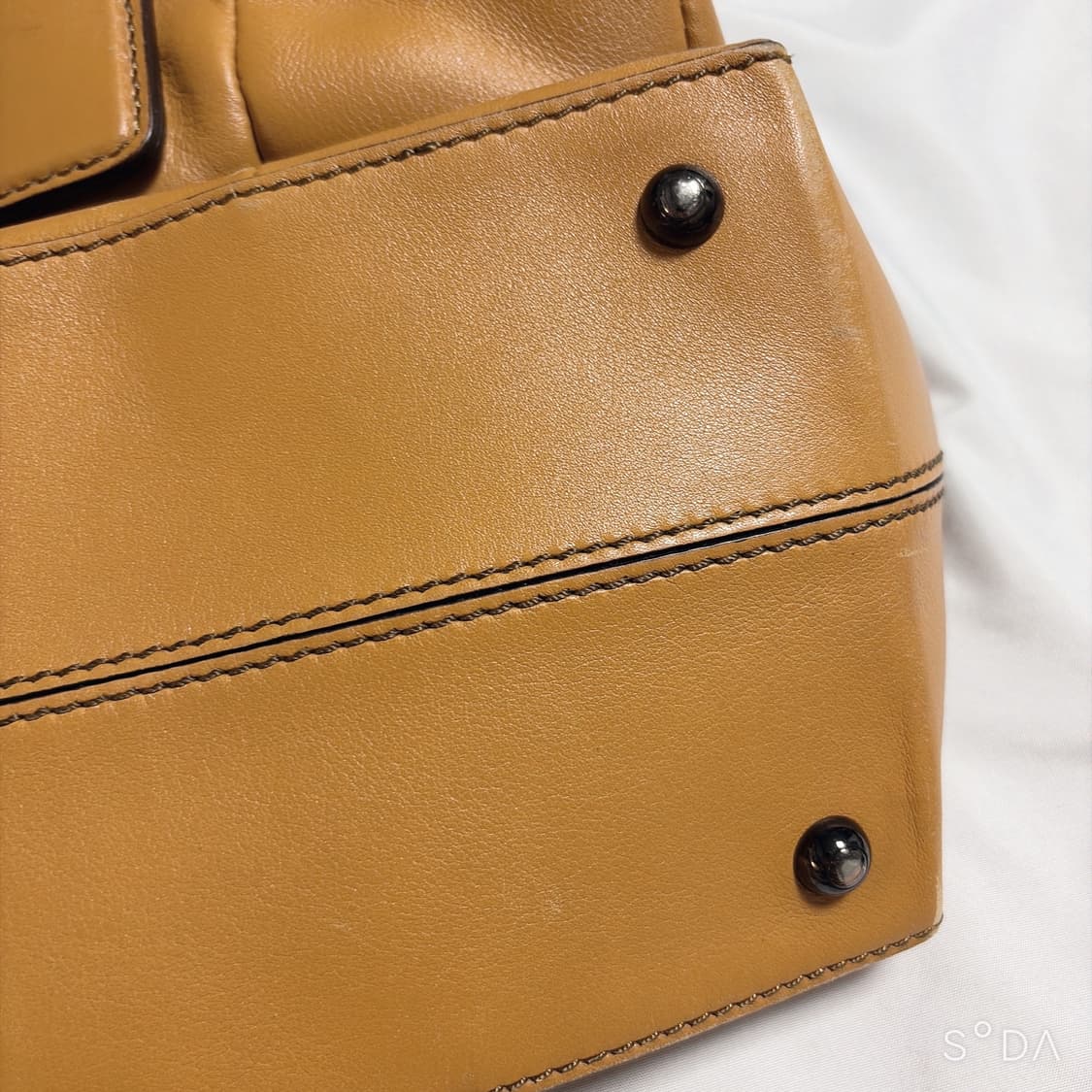 TOD'S 토즈 가죽 퀄팅 토트백 브라운(오렌지) 상품이미지5