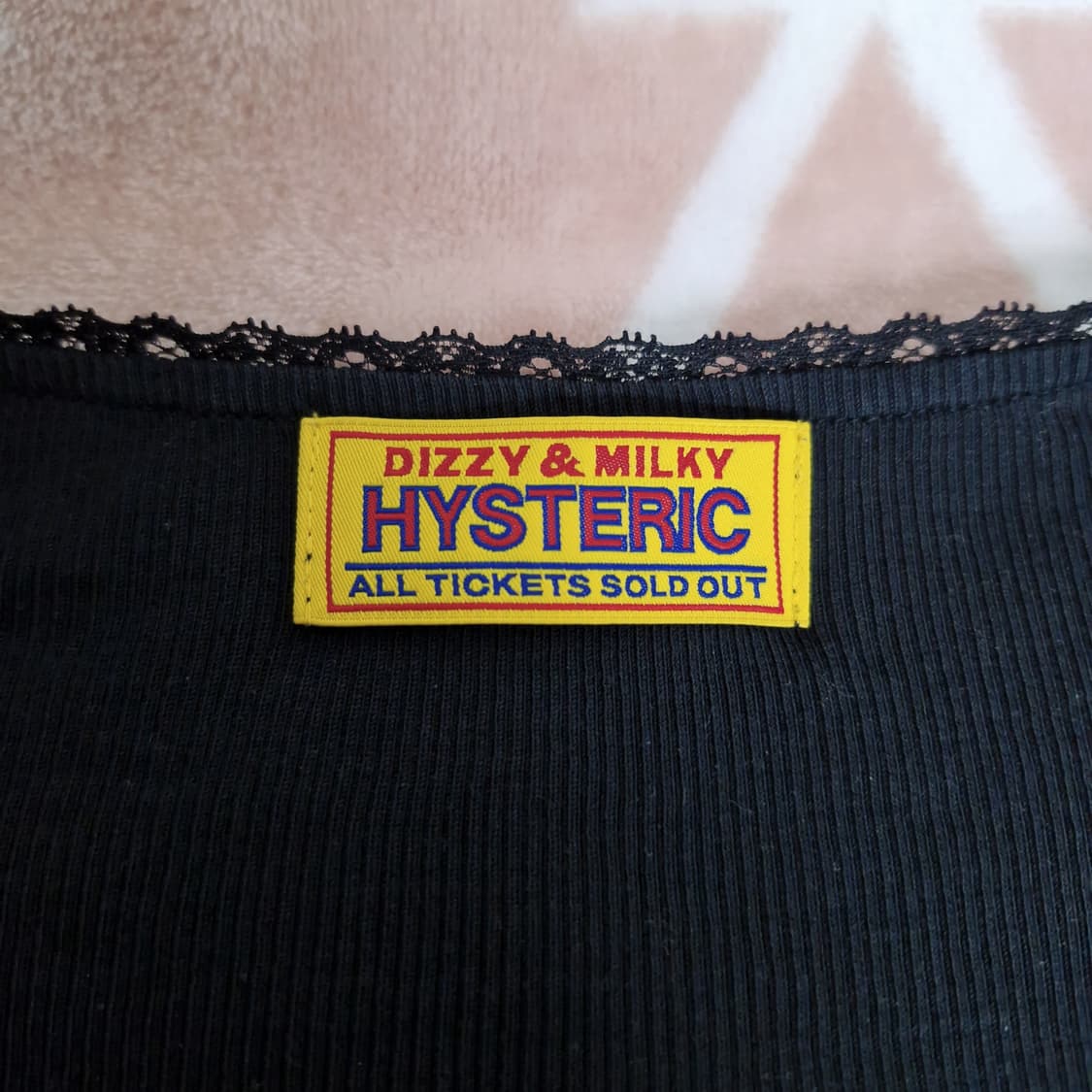 히스테릭 글래머 레비테이티드 걸 치비 티셔츠 블랙 긴팔 레이스 상품이미지4