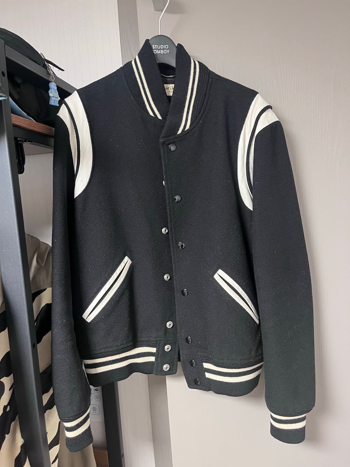 생로랑 테디자켓(16시즌 48사이즈) 상품이미지2