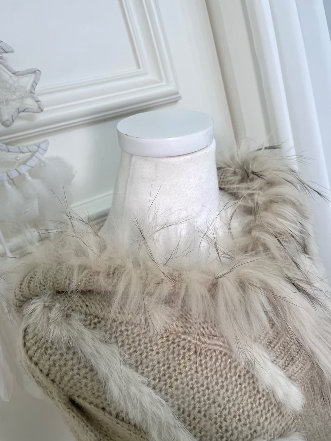 beige rabbit fur hoodie cape 상품이미지7