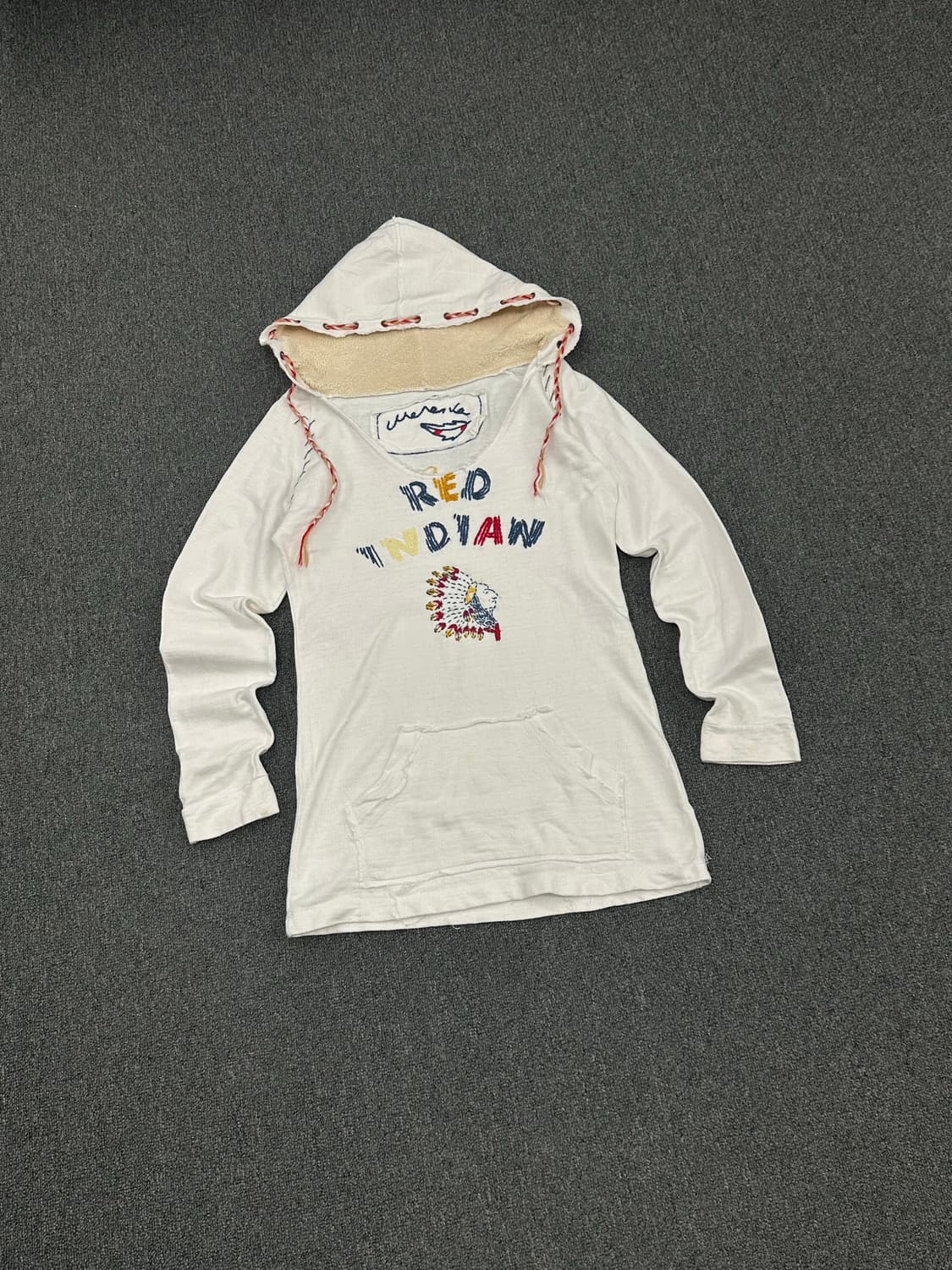 OS)Japanese vintage 여성 자수 그래픽 화이트 후디 상품이미지1
