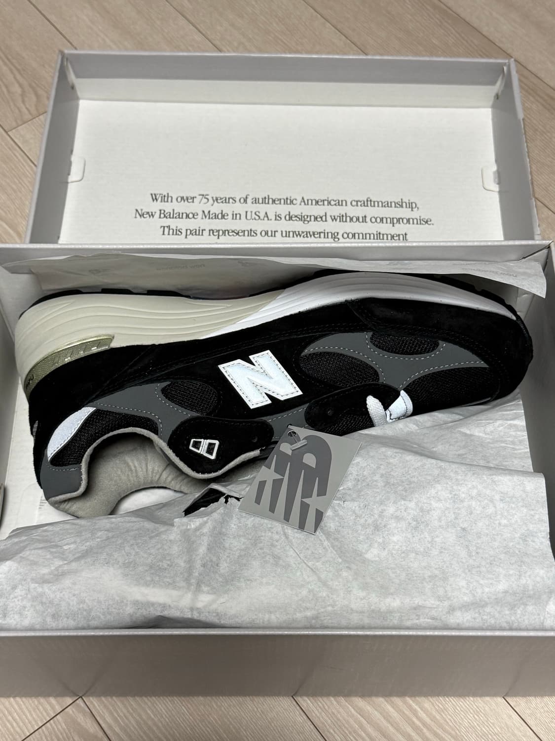 뉴발란스 992 블랙 290 상품이미지1