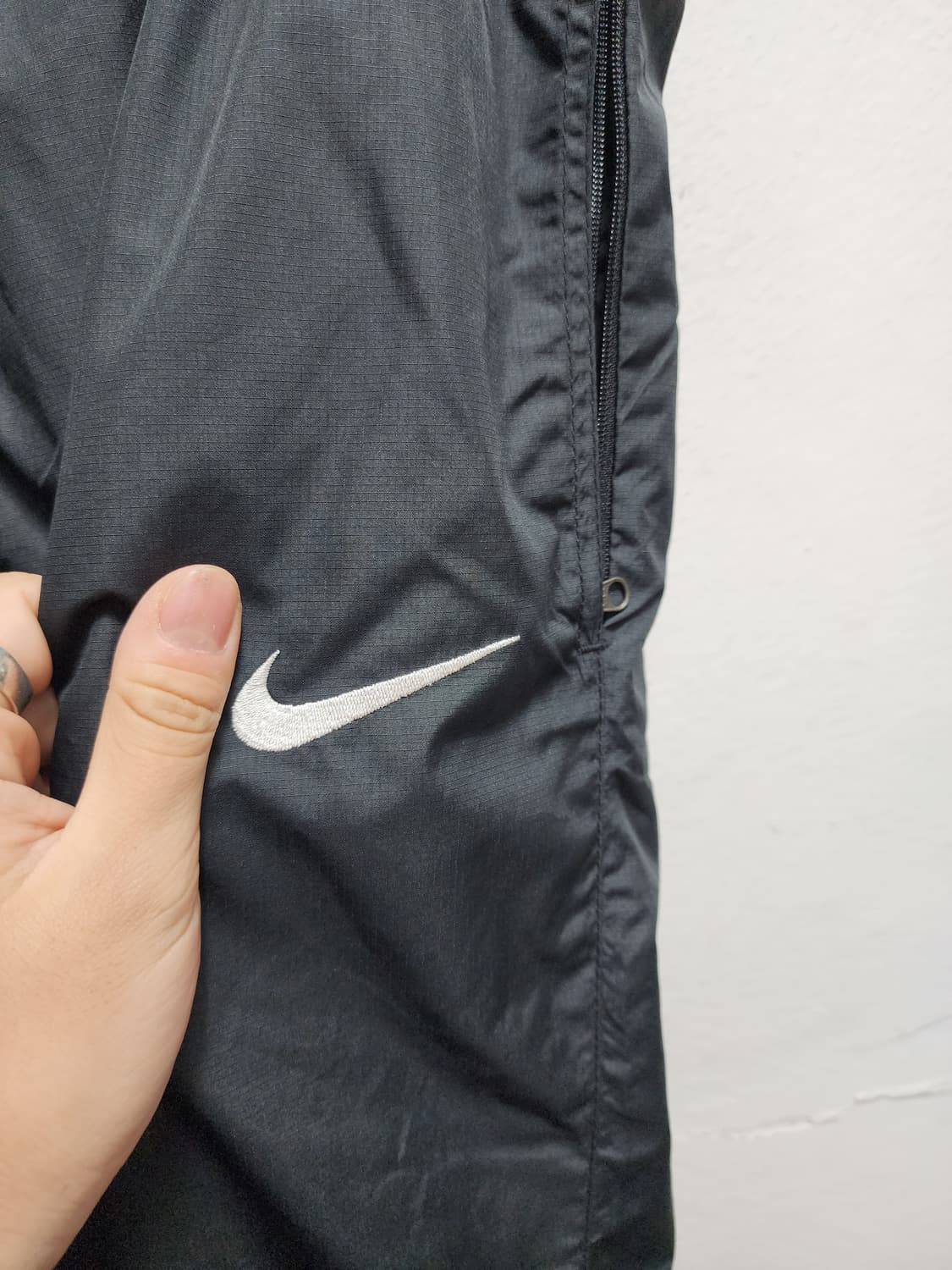 나이키 스톰핏 와이드 나일론 팬츠 상품이미지4